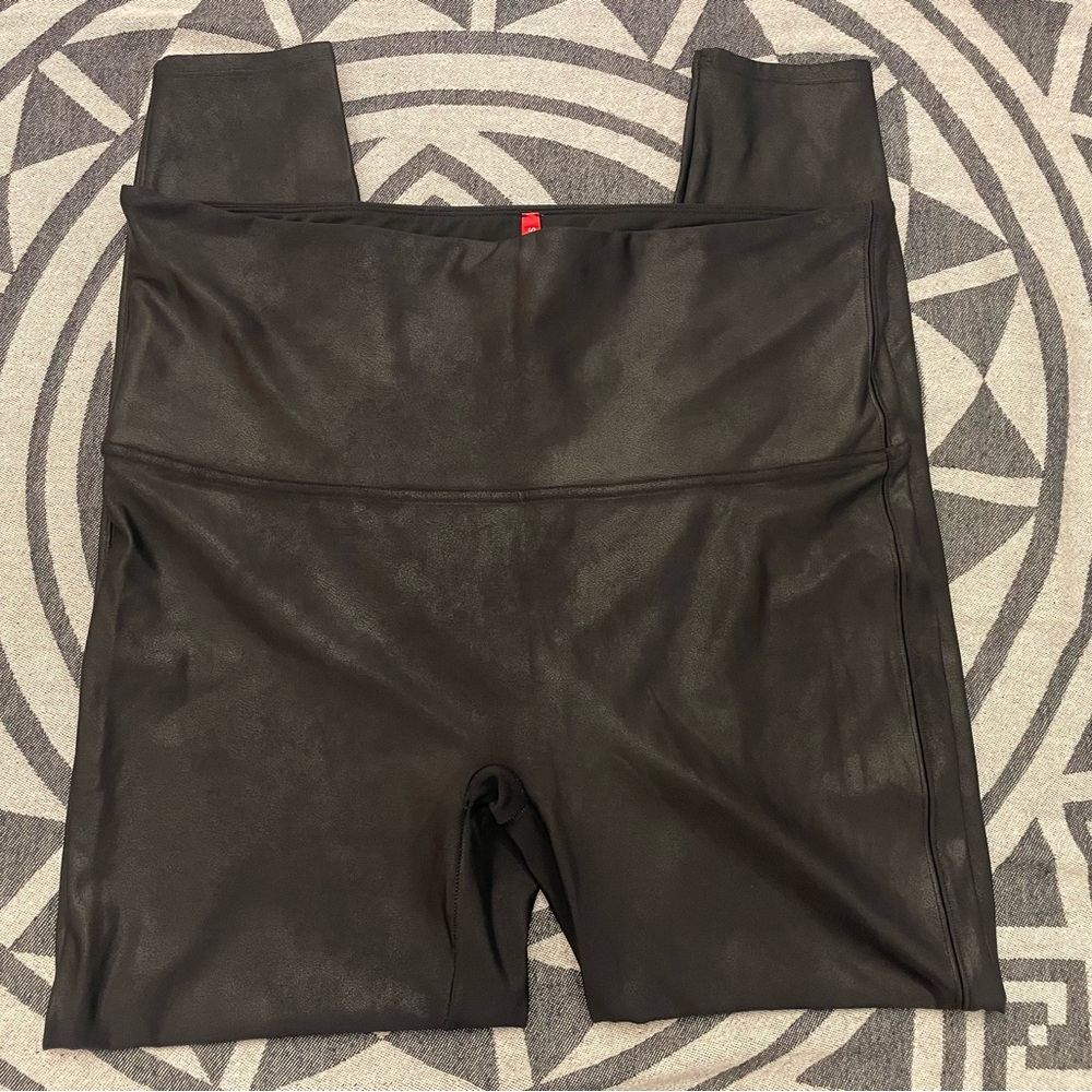 SPANX Black Sleek Faux Leather Pants SPANXshape Liquid Stretch Leggings Sz 3X
